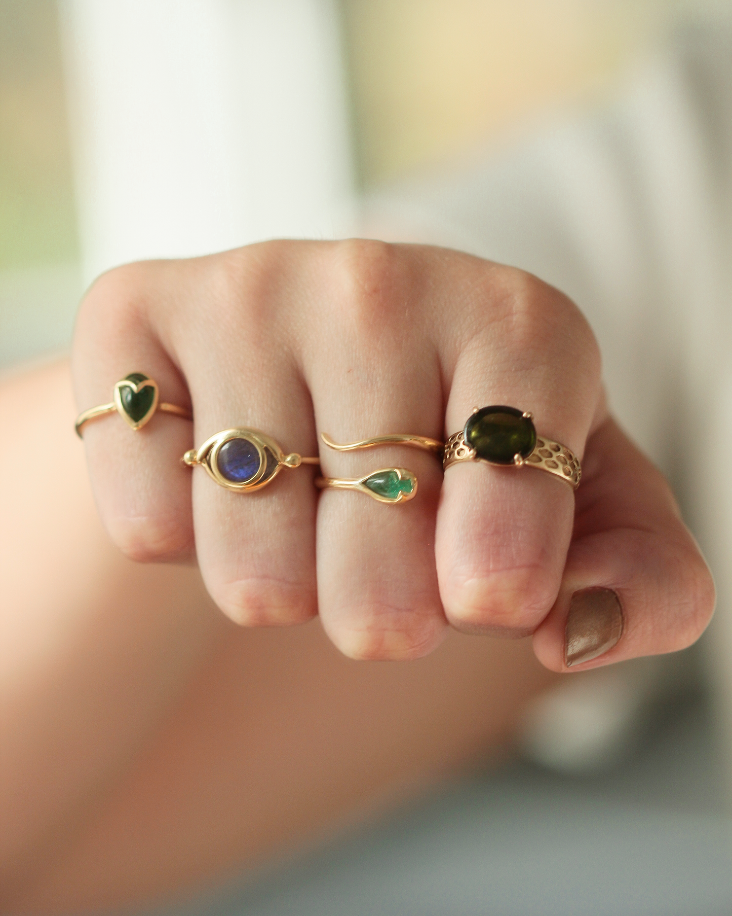 Third Eye Ring in Labradorite and 18k Gold