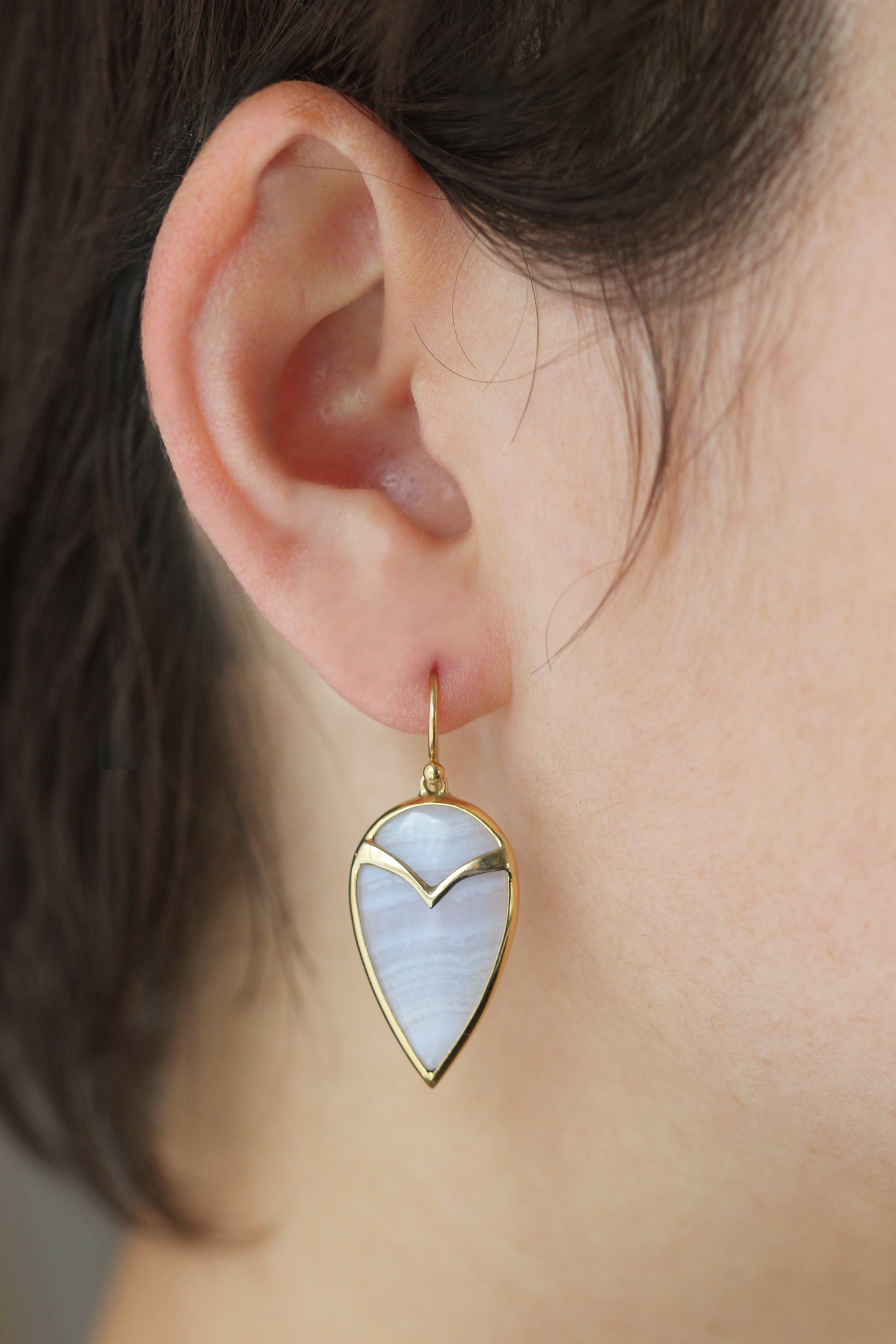 Owl Earrings in Lace Agate and 18k Gold