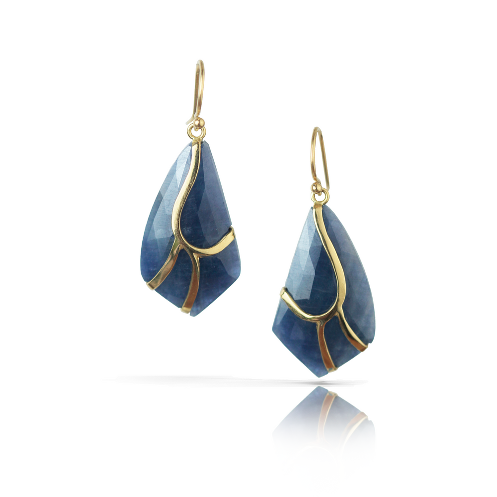 
                  
                    Butterfly Earrings in Blue Sapphire & 18k Gold
                  
                