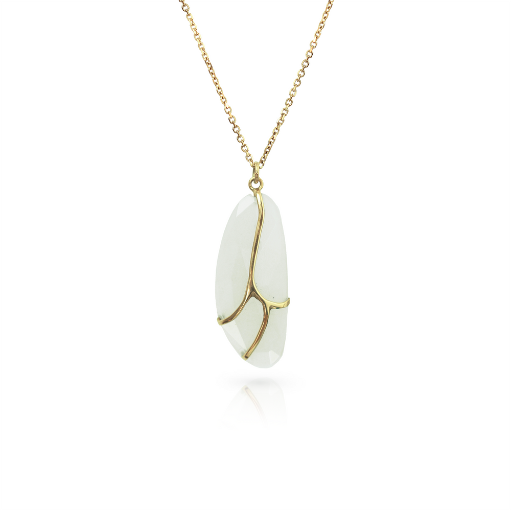 Butterfly Pendant in White Moonstone and 18k Gold