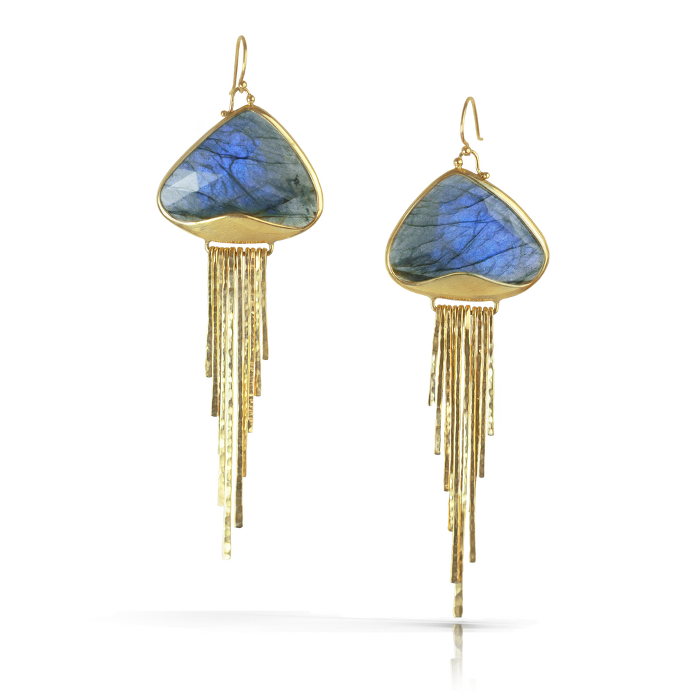 Dangle earrings in blue and grey faceted labradorite and 18k yellow gold. Bezel set, triangle-shaped stone, narrow hammered gold dangling elements, and french hooks.