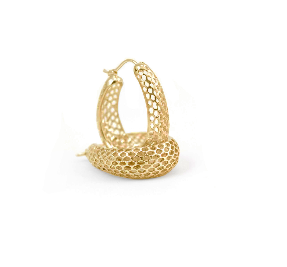 Snakeskin Oval Hoop Earrings in 14k gold